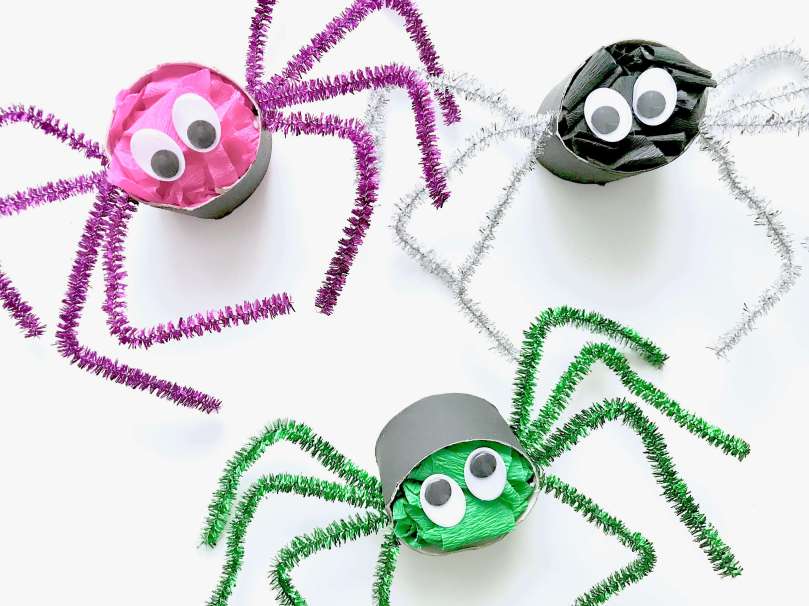 Lustige Spinnen aus Toilettenpapierrollen für Halloween basteln21